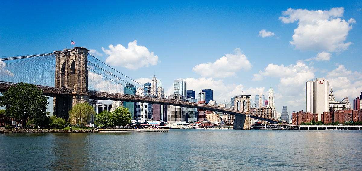 USA NYC Brooklyn Bridge And Downtown Manhattan
